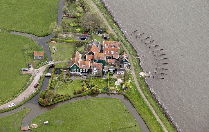 Marken - haven, buurten, werven & terpen