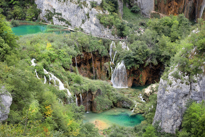Plitvice Lakes & Barac Caves