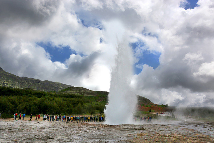 Geysir - Gulfoss - Thingvellir - Reykjavik